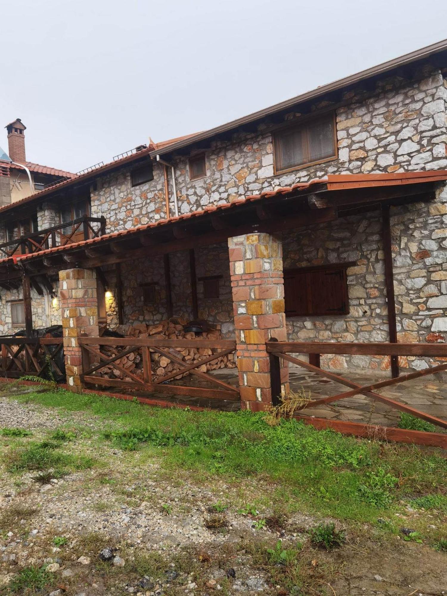 Traditional Stone Cottage In Palio Elatohori Экстерьер фото